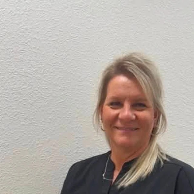 Rachel, office manager and dental hygienist at the Poplar Bluff office
